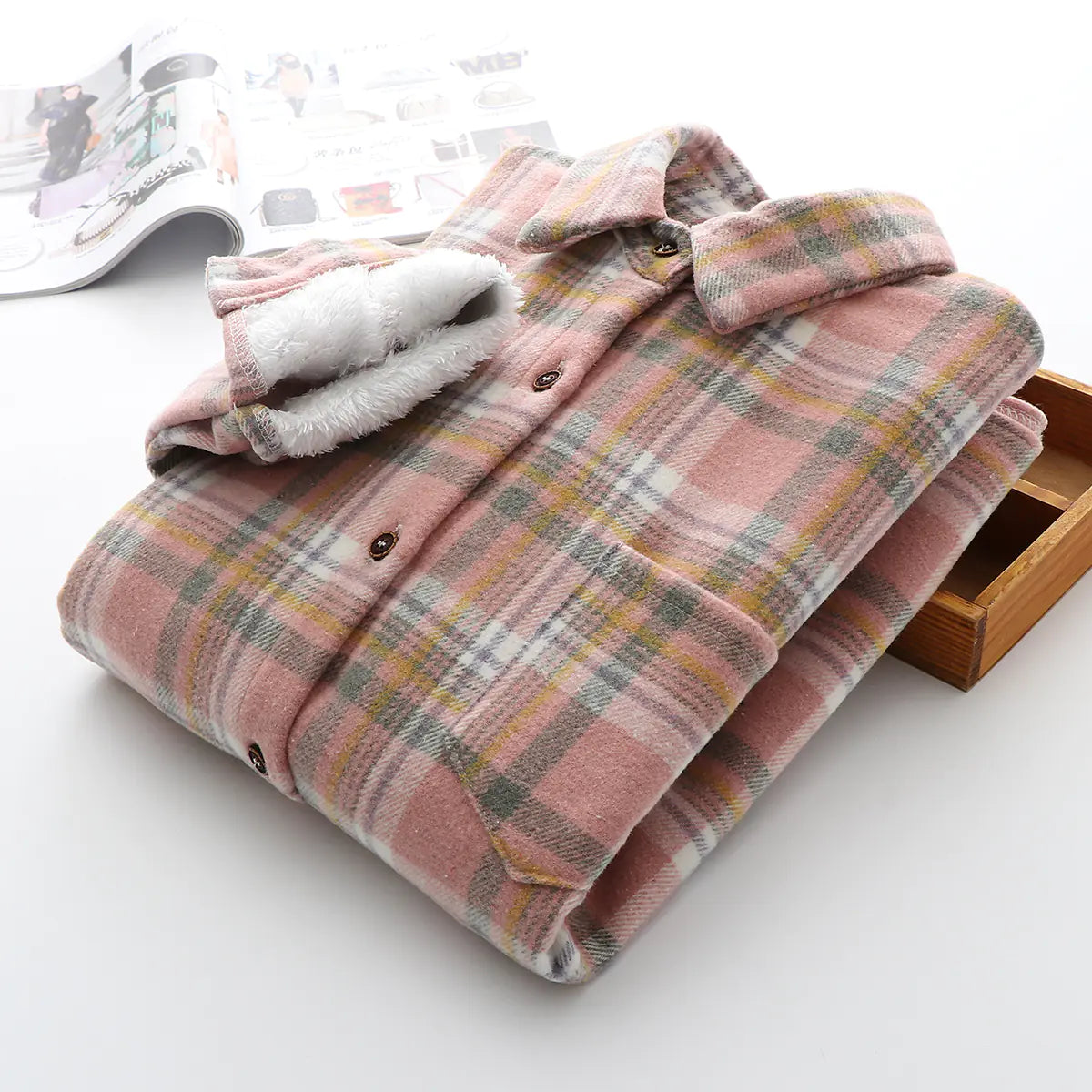 Women’s Cozy Plaid Shirt