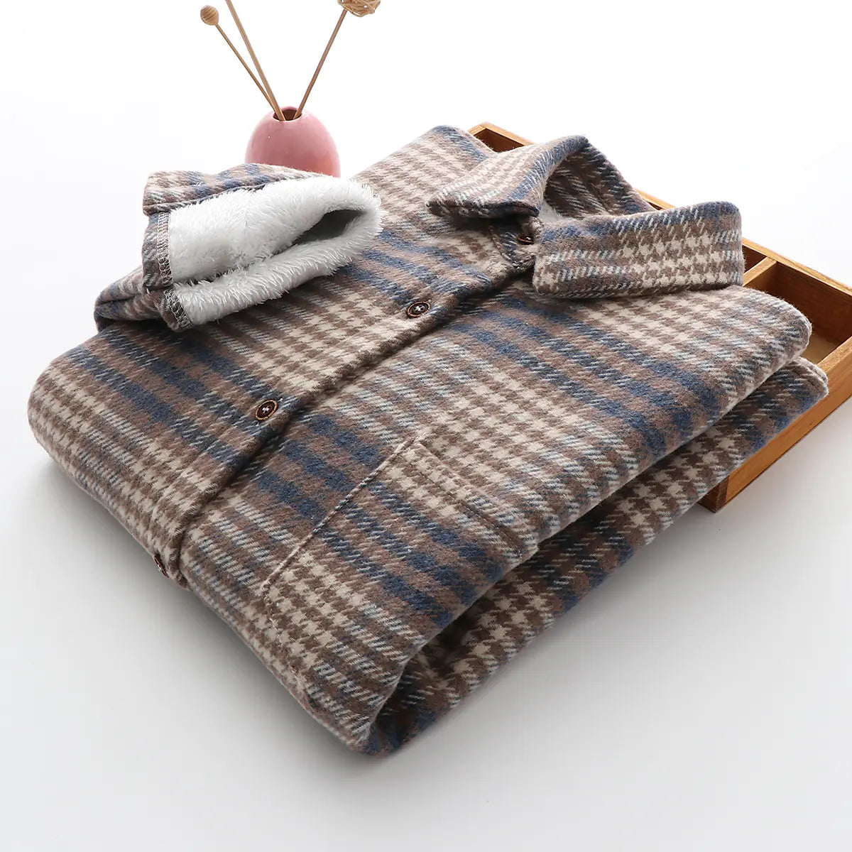 Women’s Cozy Plaid Shirt