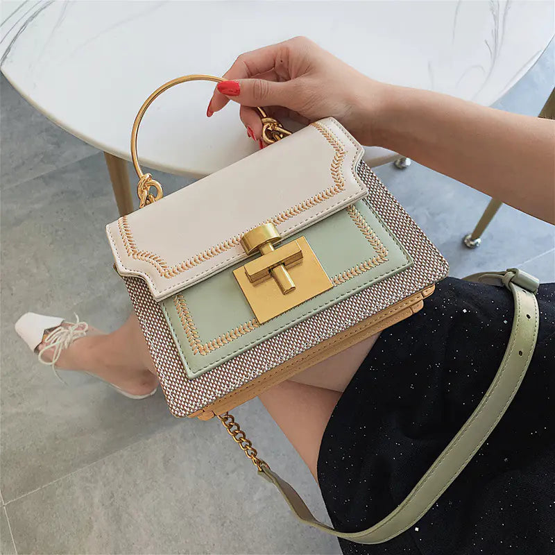 Allure Chain Bag