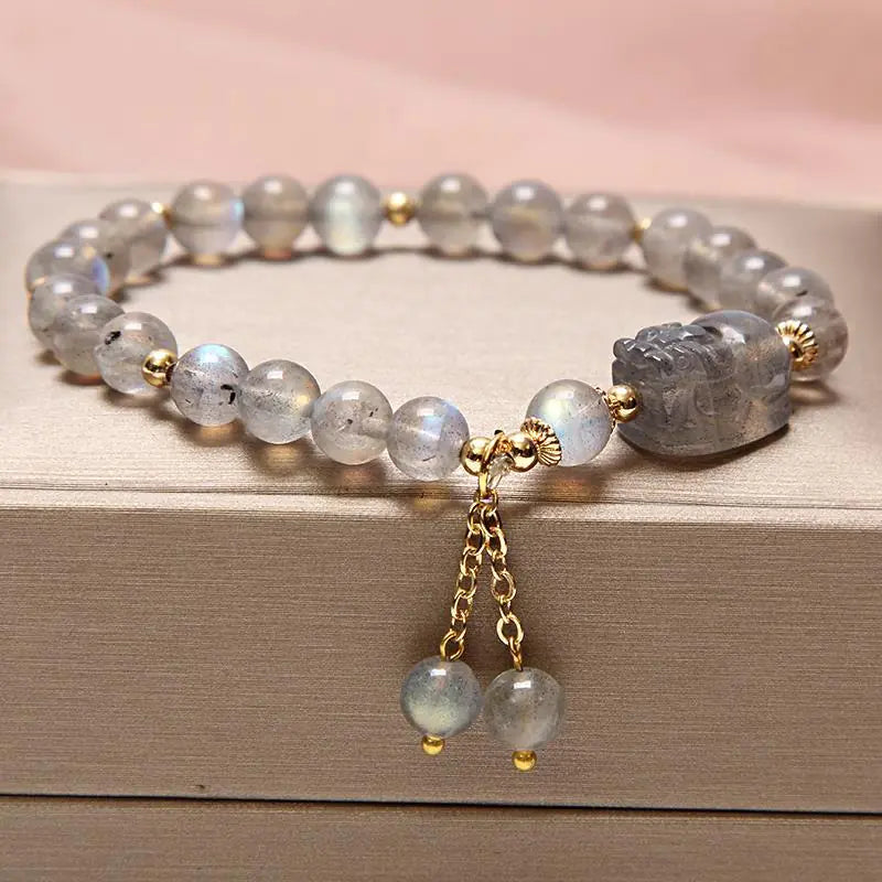 Women’s Timeless Pearl Bracelet