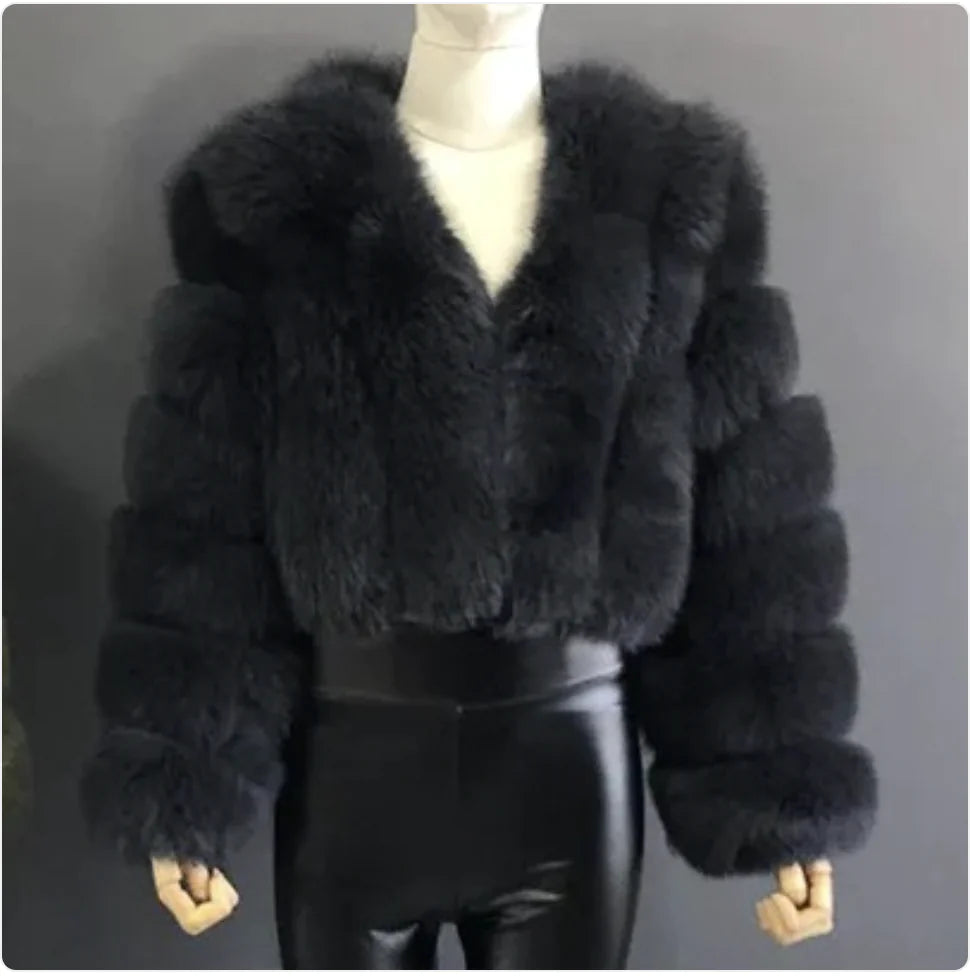 Women’s Winter Cropped Fur Coat