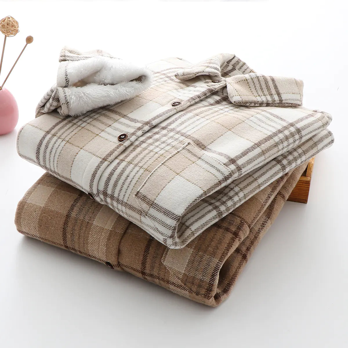 Women’s Cozy Plaid Shirt