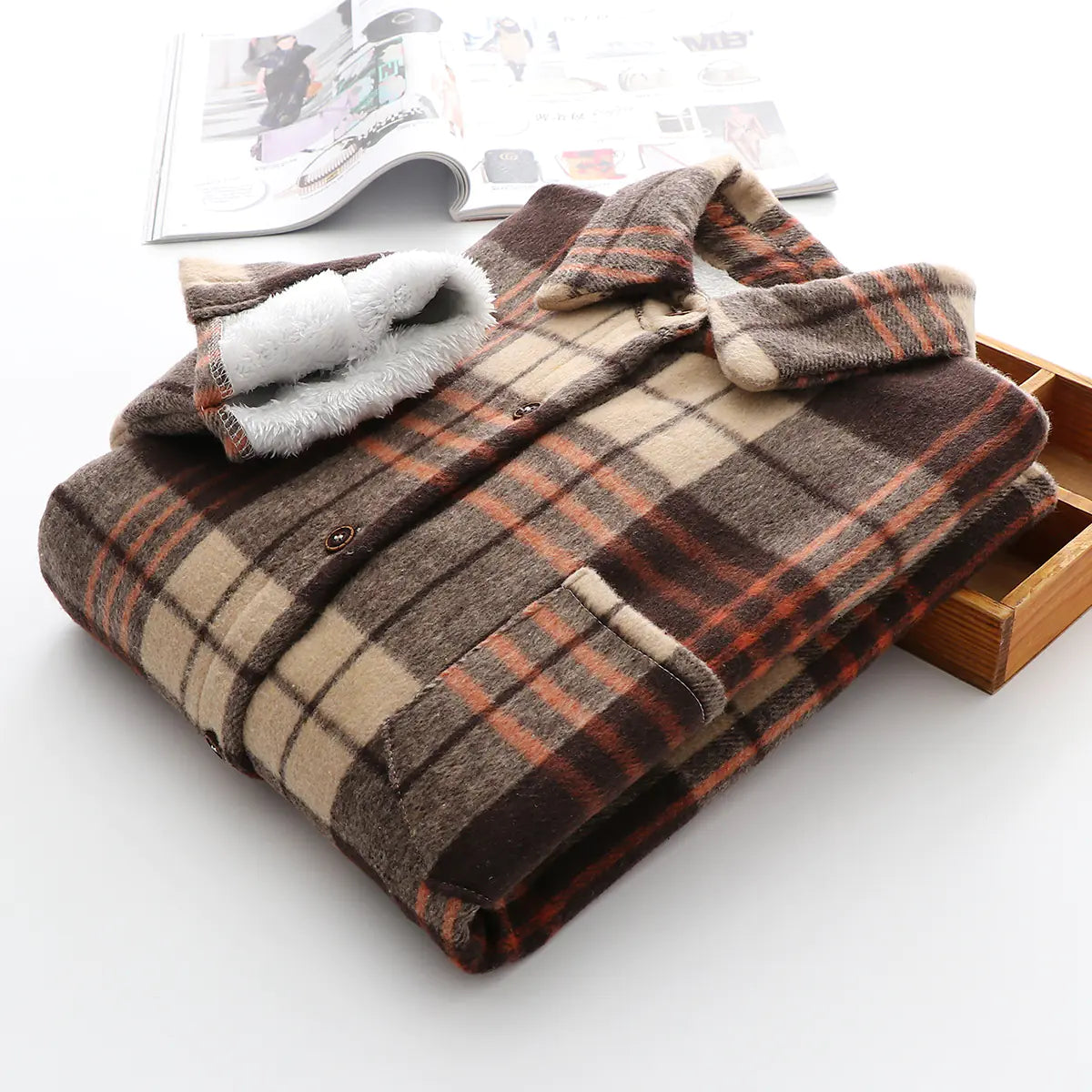 Women’s Cozy Plaid Shirt