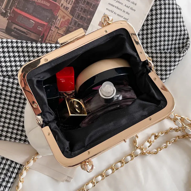 Glam Pearl Handbag