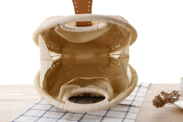 Shell Tote