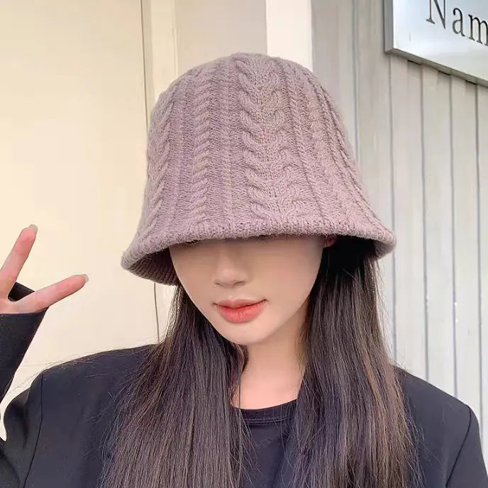 Twist Knit Bucket