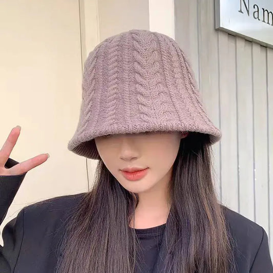 Twist Knit Bucket