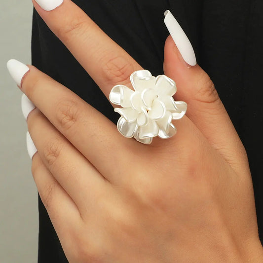 Camellia Bloom Ring