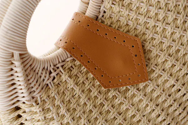 Shell Tote